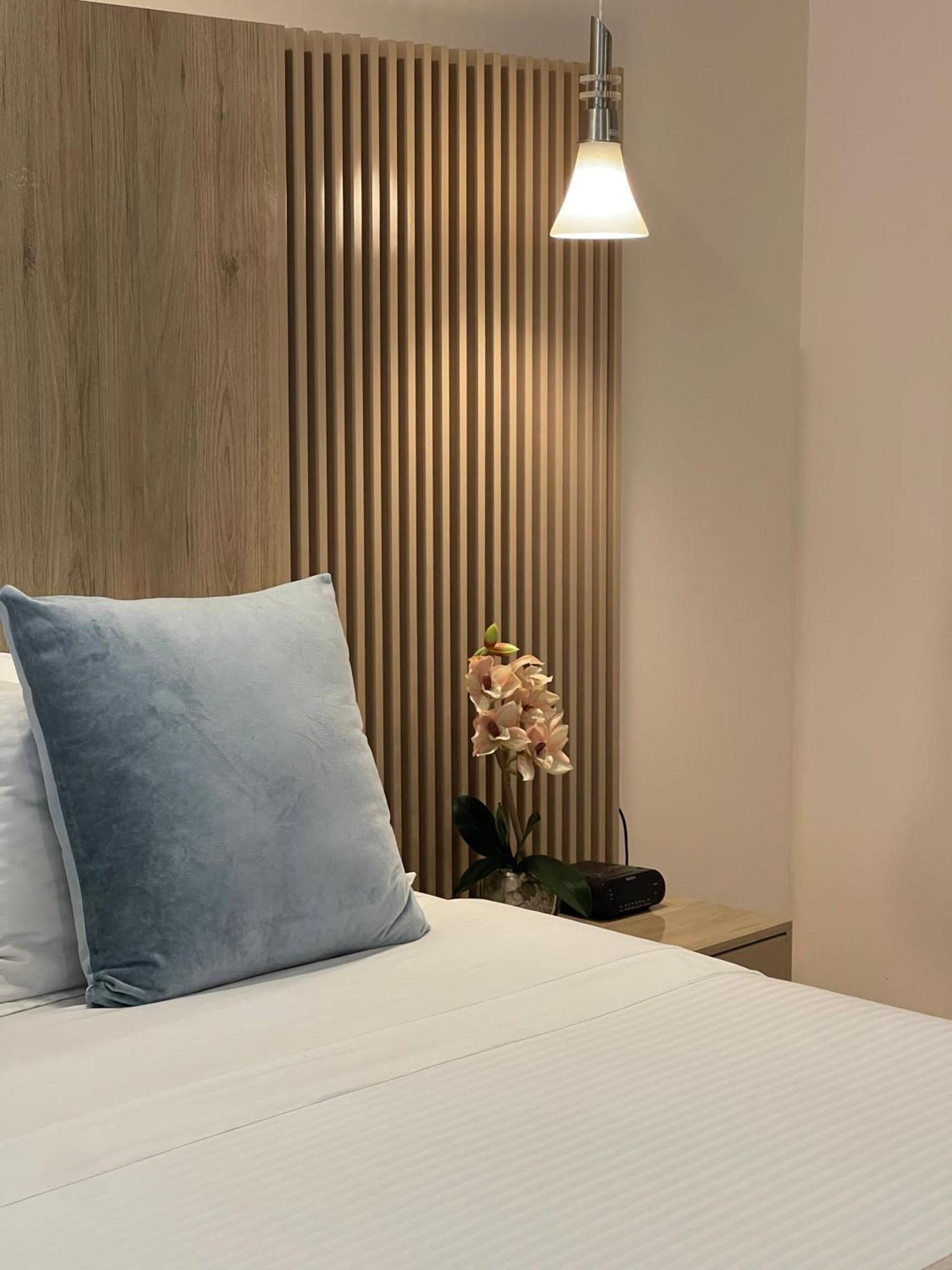 מונטריה Hotel Santorini Loft מראה חיצוני תמונה