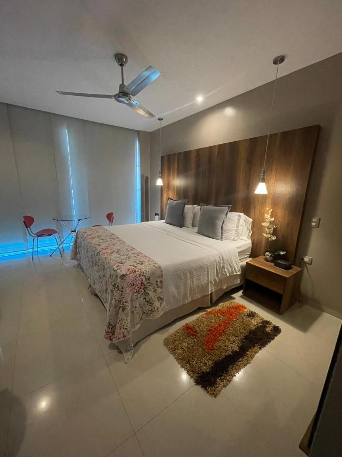 מונטריה Hotel Santorini Loft מראה חיצוני תמונה